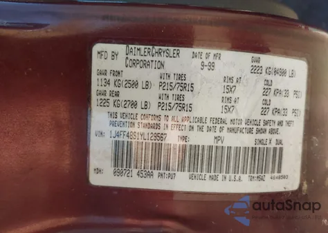 2000 Jeep Cherokee Sport z USA, uszkodzony, nr VIN 1J4FF48S1YL129567